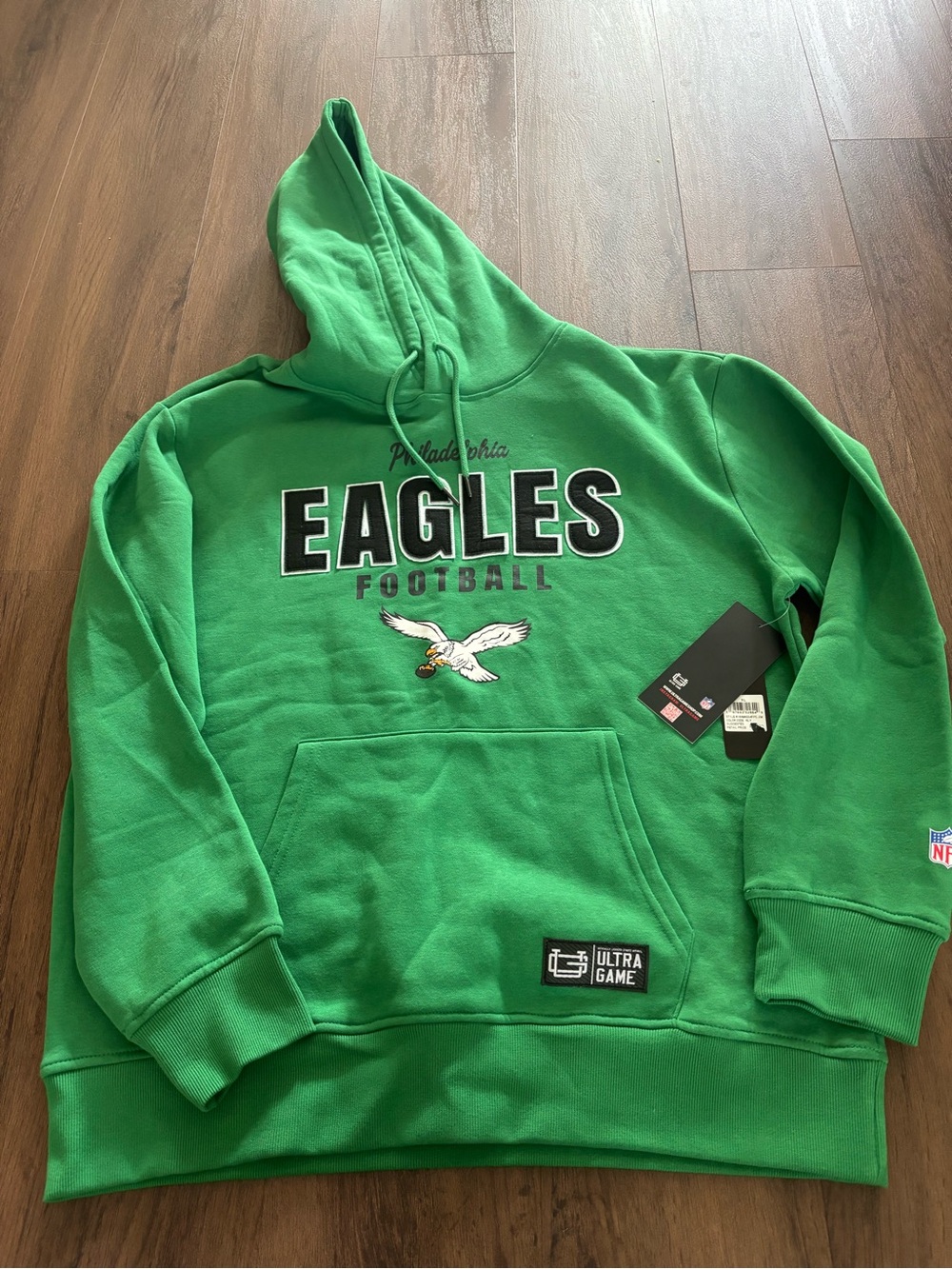 NFL Green Philadelphia Eagles Pullover Hoodie with Black Lettering